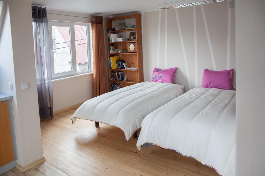 Allika Holiday House بارنو الغرفة الصورة